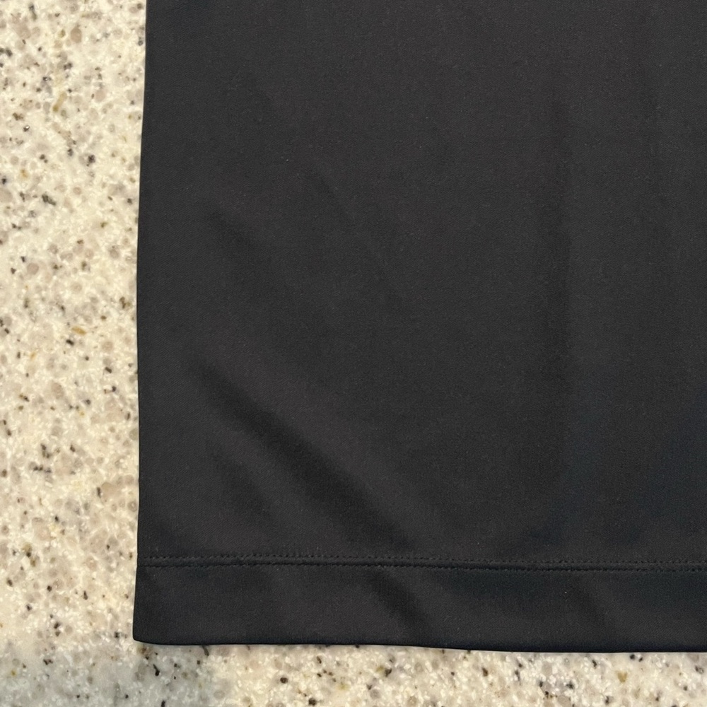 Nike Golf Tour Performance Pebble Beach Golf
Polo Black Men’s Size Large - Picture 8 of 8